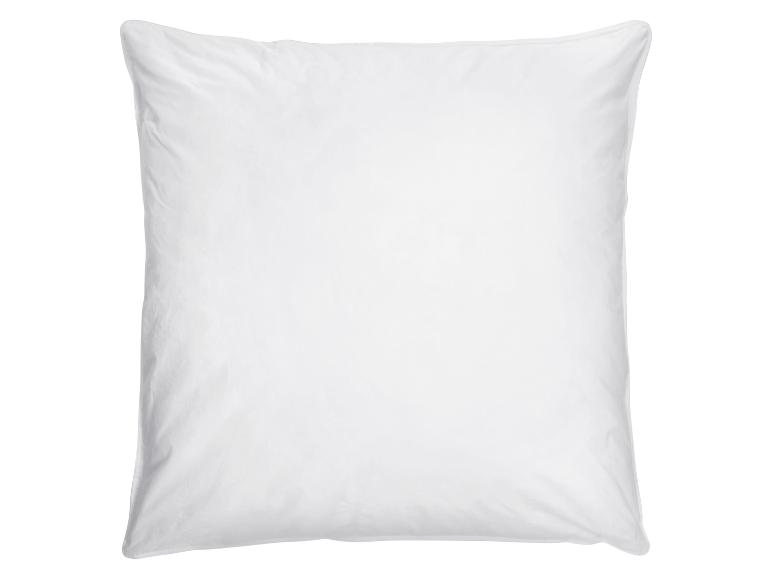 Einfaches weißes Kissen