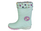 Grüne Gummistiefel mit Eichel-Motiv für Kinder.