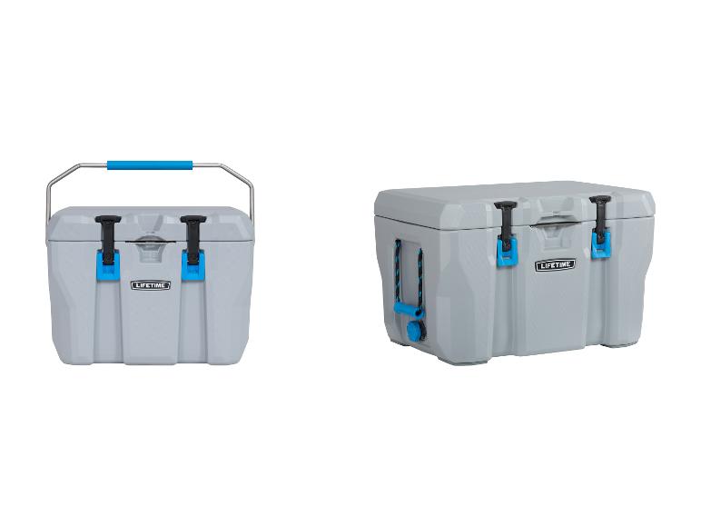 Zwei graue Kühlboxen mit blauen Akzenten, eine mit Tragegriff oben und eine seitlich.