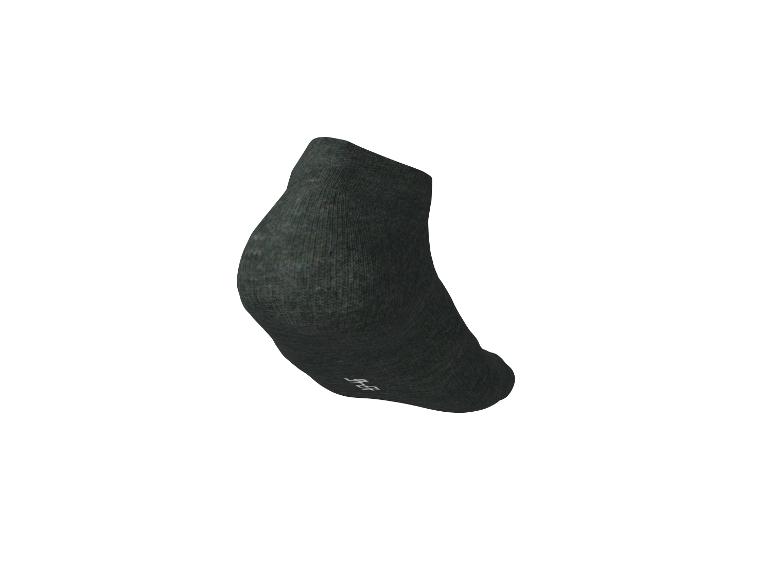 Dunkelgraue Sportsocke mit weißer Schrift auf der Sohle.