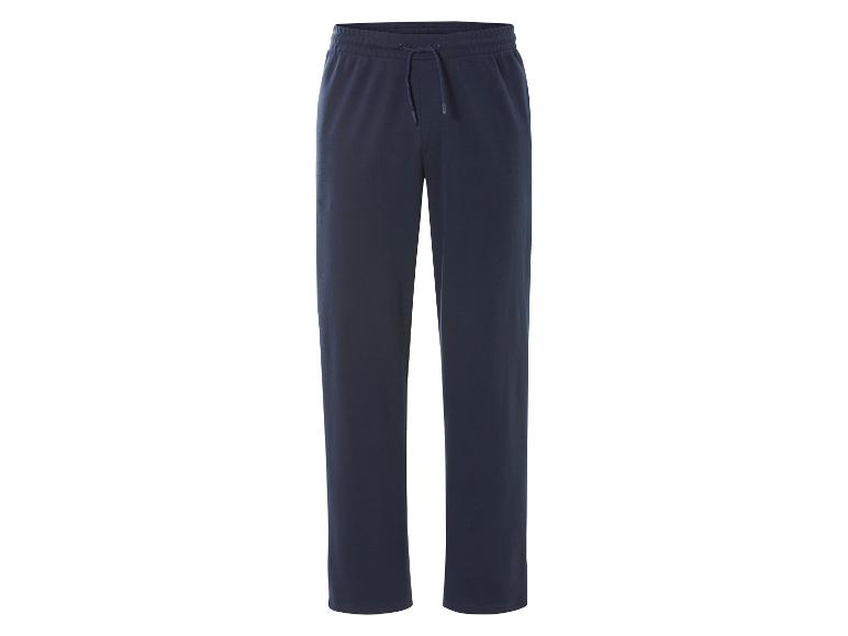 Dunkelblaue Jogginghose.