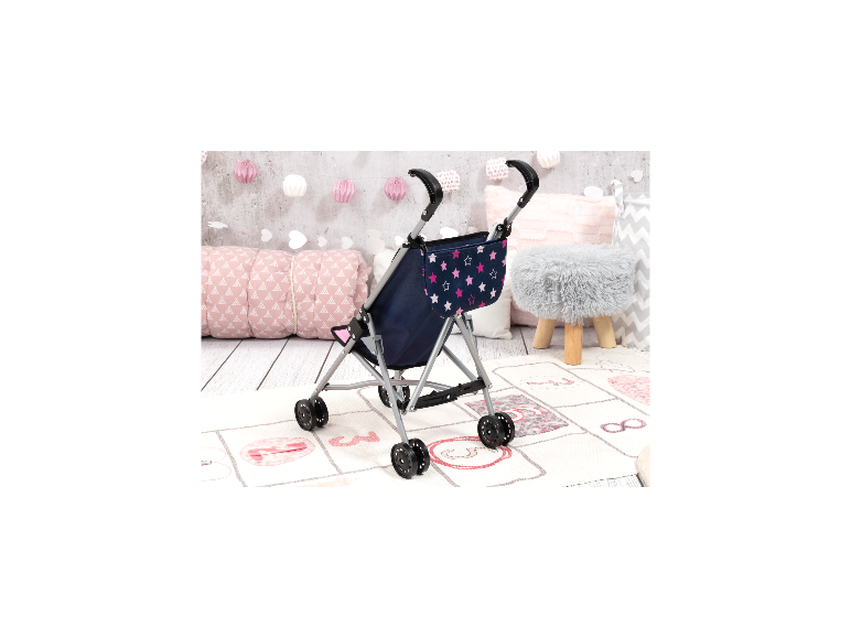BAYER DESIGN Puppenbuggy mit sternengemusterter Tasche im Kinderzimmer