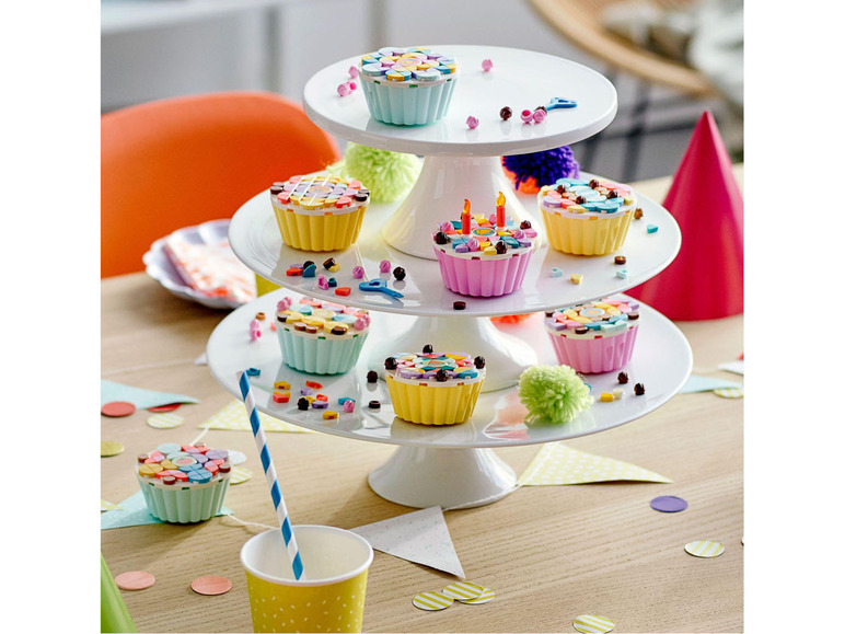 Gehe zu Vollbildansicht: LEGO® DOTs 41926 »Cupcake Partyset« - Bild 5