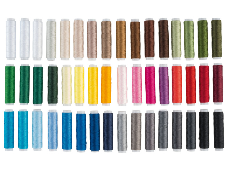 Garnrollen in verschiedenen Farben.