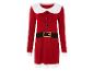 Ein rotes Weihnachtspulloverkleid mit weißem Kragen und schwarzen Knöpfen.