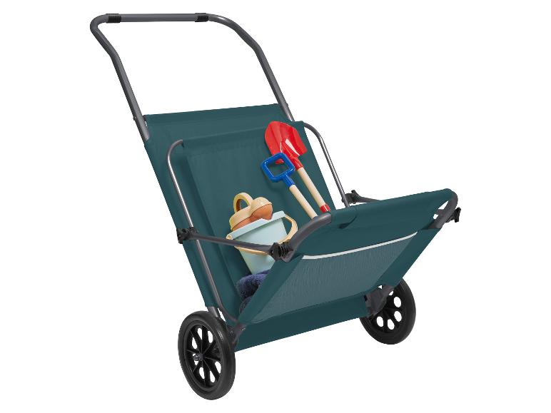 Strandwagen mit Sandspielzeug, inklusive Eimer, Gießkanne und zwei Schaufeln.