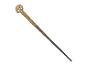 Harry Potter Celebration Zauberstab von The Noble Collection mit verziertem Goldgriff.