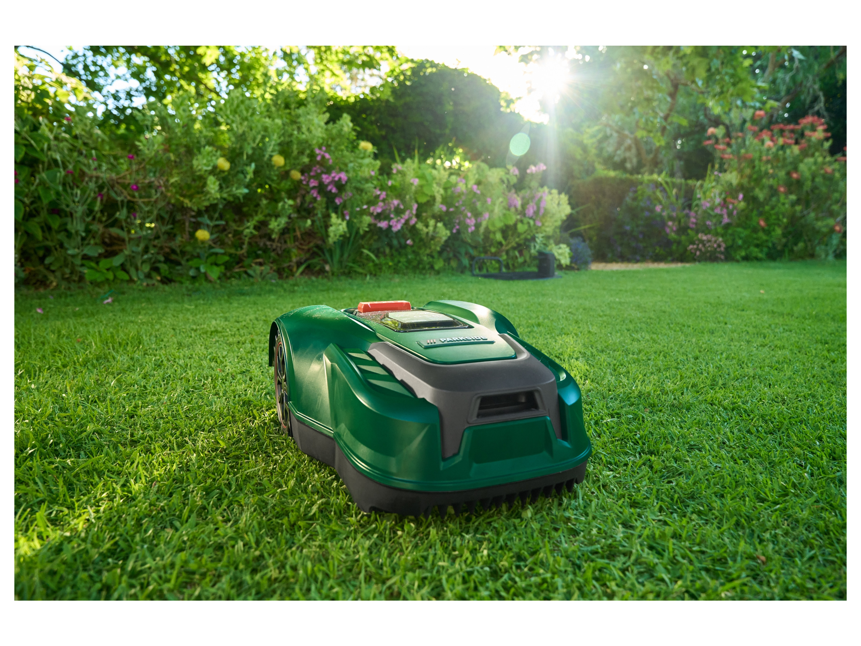 Thumbnail - PARKSIDE® 20 V Mähroboter »PAMR 500 A1«, mit Akku und Ladestation