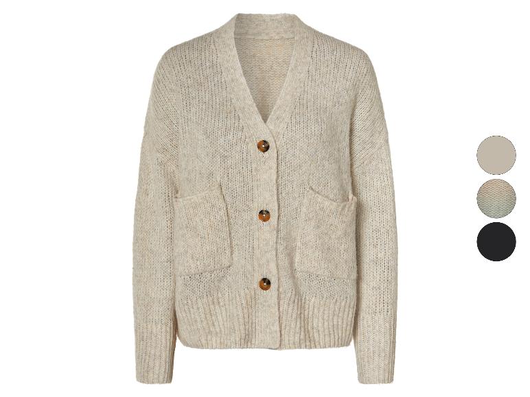 Beige Strickjacke mit Taschen.