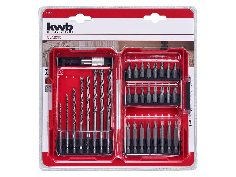 Bohrer- und Bit-Set in roter Verpackung, mit der Aufschrift „CLASSIC“.