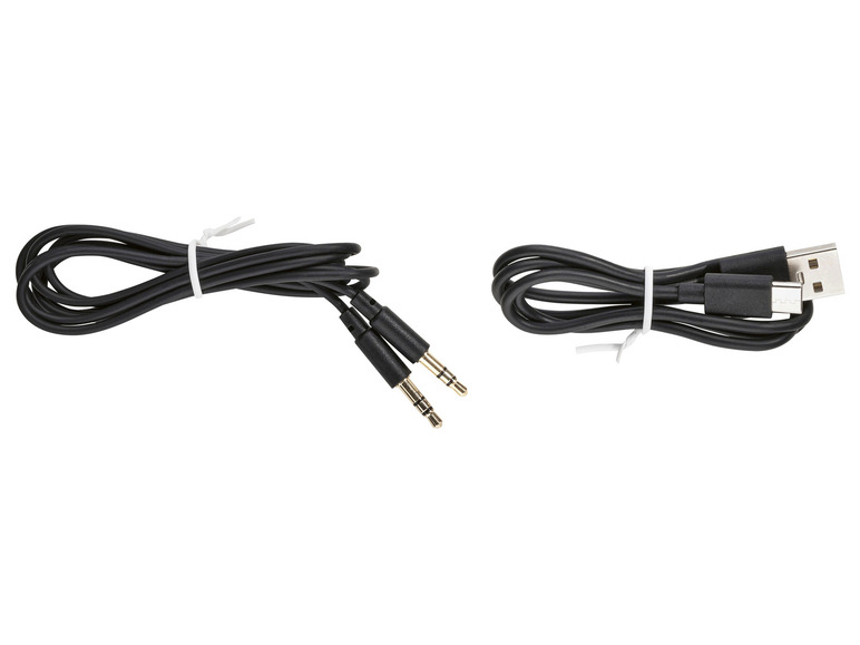 Zwei schwarze Kabel: eines mit USB-Anschluss und eines mit zwei Jack-Anschlüssen.