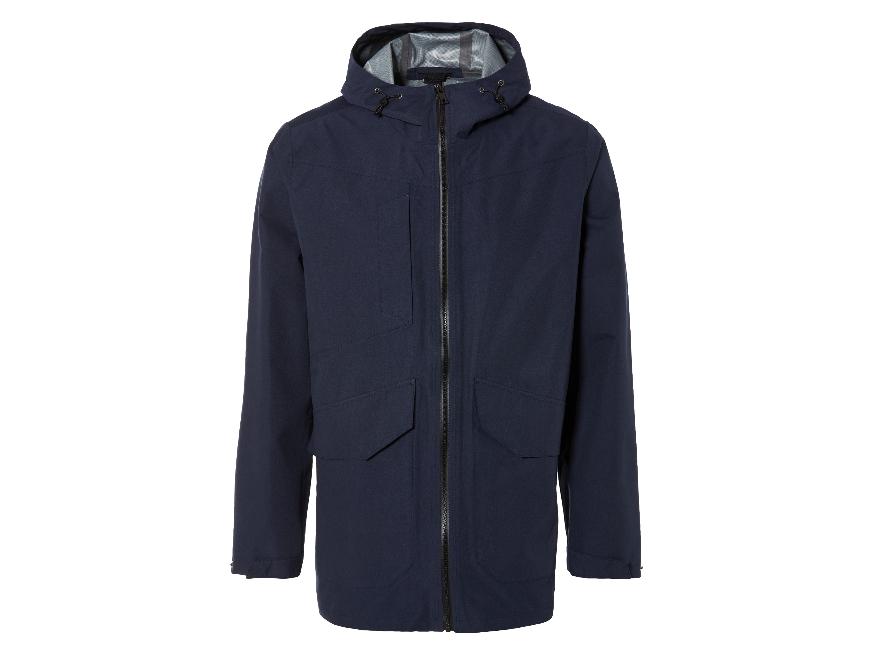 LIVERGY® Herren Regenparka (Navy, S(44/46))““ | seitliche Eingrifftaschen mit Druckknopfverschluss, weitenverstellbarer Ärmelabschluss mit Druckknöpfen Material: Polyester recycelt Pflegehinweis: waschen bei max. 40 °C nicht bleichen nicht im Wäschetrockner trocknen bügeln bis 110 °C Stufe 1. Kein Bügeln mit Dampf nicht trockenreinigen Größe: S 44/46 – XL 56/58 Meine Lidl-Größe – so einfach gehts Einfach den Lidl-Größenrechner besuchen. Für deine Personengruppe und Produktgruppe die gemessenen Körpermaße eintragen und dann den Berechnen-Button betätigen. Schon wird dir deine Größe angezeigt. Oeko-Tex® Standard 100 Geprüft auf Schadstoffe Zertifizierungsnummer: S21-3106 Hohenstein Htti Standard 100 by Oeko-Tex® ist die weltweit bekannteste, unabhängige Zertifizierung schadstoffgeprüfter Textil- und Lederprodukte aller Art – vom Garn und den Stoffen bis hin zum gebrauchsfertigen Artikel. Das Label bestätigt