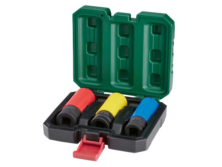 Ein Satz von vier Steckschlüsseln in einer grünen Box.