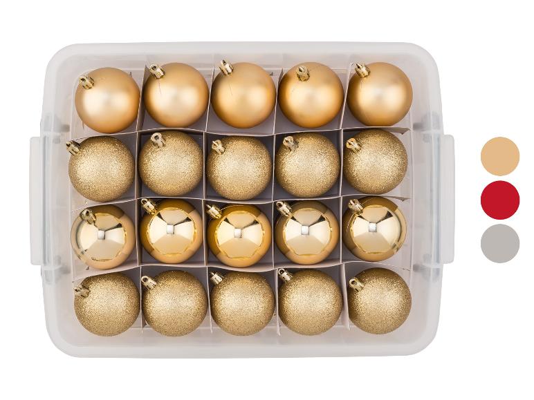 LIVARNO® 70-teiliges Weihnachtskugel-Set: matte, glänzende und glitzernde goldene Kugeln in einer Box.