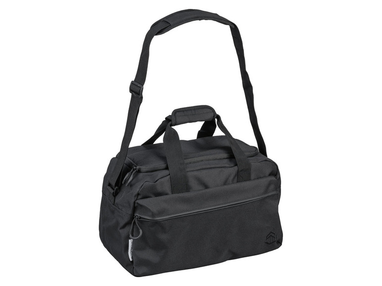 Eine schwarze Reisetasche mit Schultergurt.