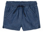 Blaue Denim Shorts mit Kordelzug.