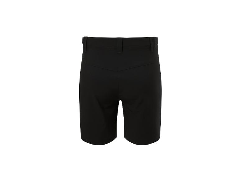 Schwarze Shorts, Rückansicht.