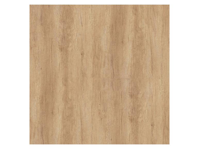 Hellbrauner Holzhintergrund mit vertikaler Maserung