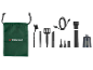 Reinigungszubehör-Set mit Bürsten, Düsen und USB-Ladekabel, in einer grünen Tasche.