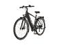 Schwarzes Elektro-Citybike mit Gepäckträger und Lichtern.