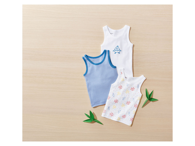 Gehe zu Vollbildansicht: LUPILU® Kleinkinder Jungen Unterhemden, 3 Stück, mit Bio-Baumwollanteil - Bild 11