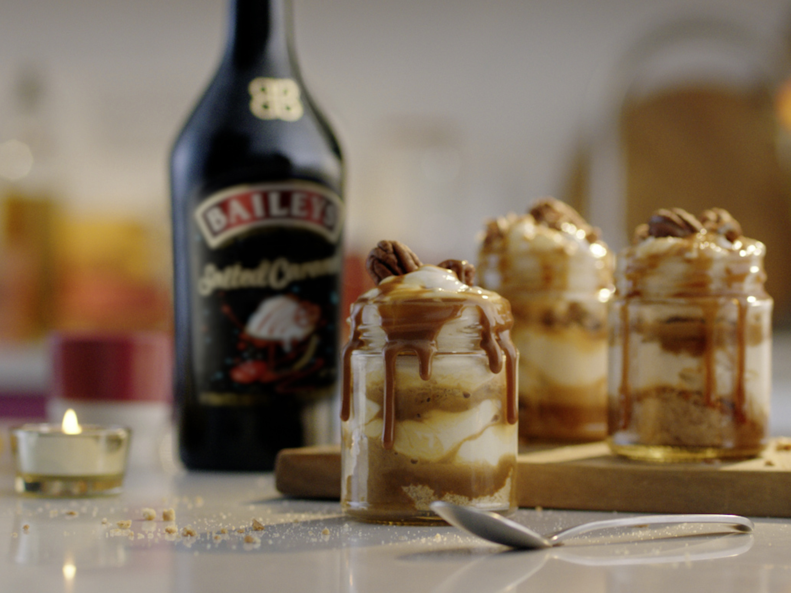 Thumbnail - Baileys Salted Caramel Irish Cream 17% Vol
