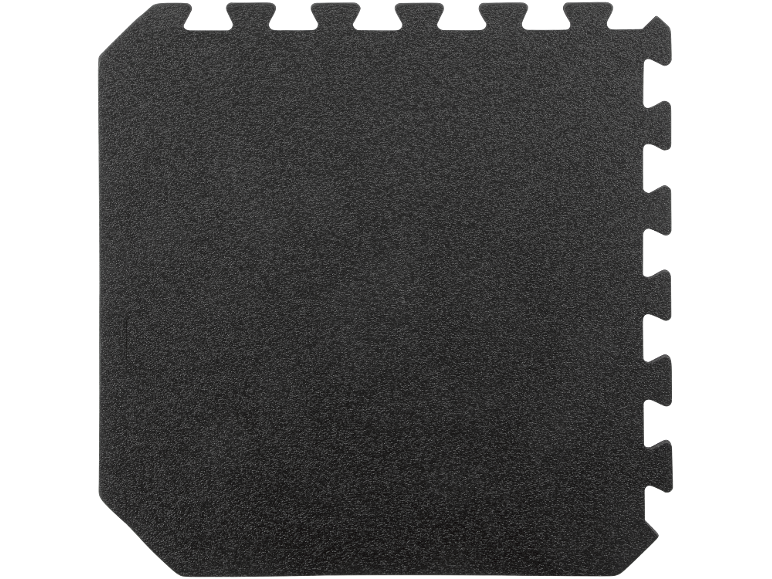 Eine schwarze, texturierte Bodenmatte mit ineinandergreifenden Kanten.