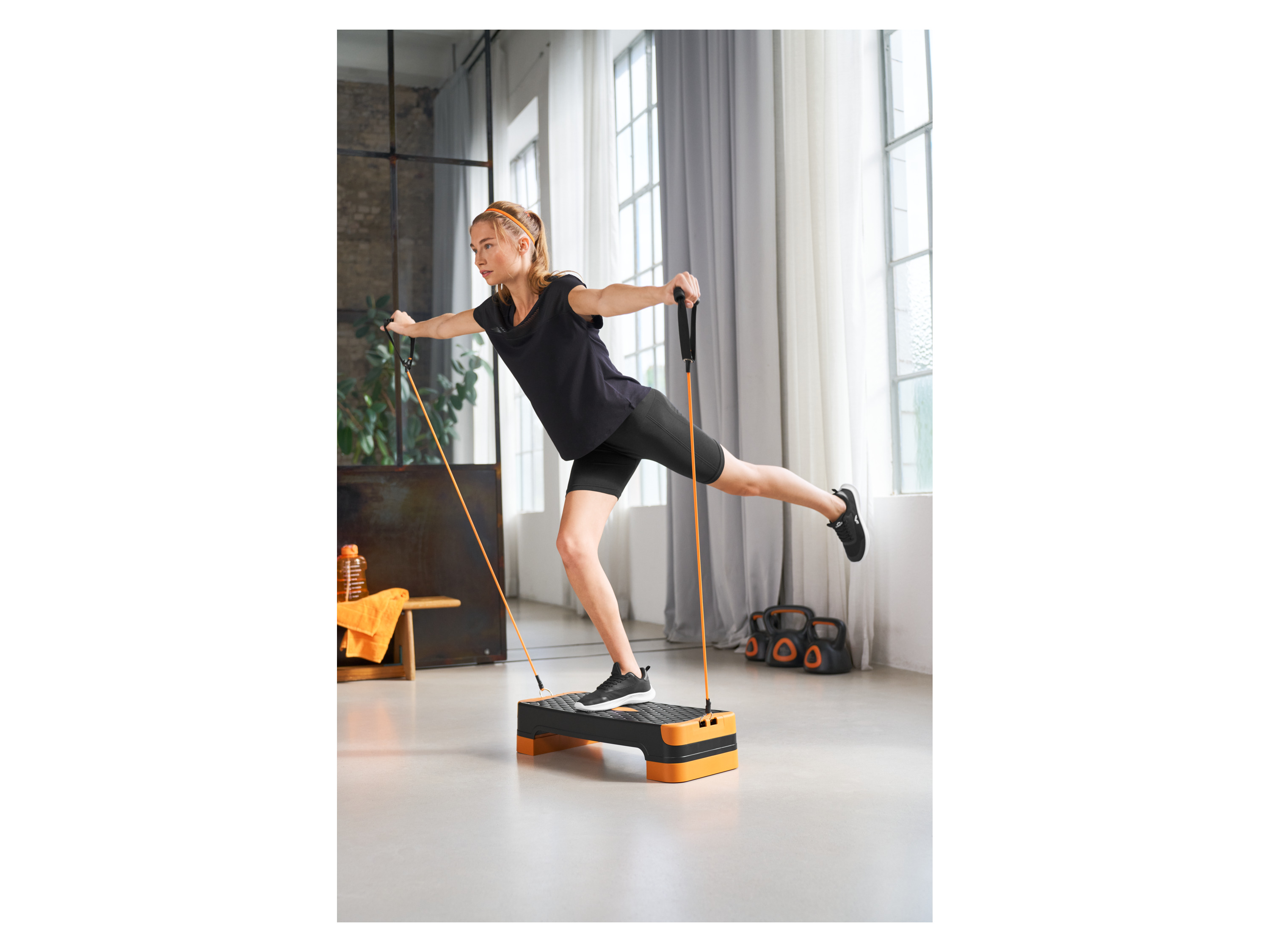 Thumbnail - CRIVIT Damen Funktionradler seamless (Schwarz, M(40/42))