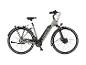 Hellgrünes Elektro-Citybike mit schwarzen Akzenten und Gepäckträger auf weißem Hintergrund