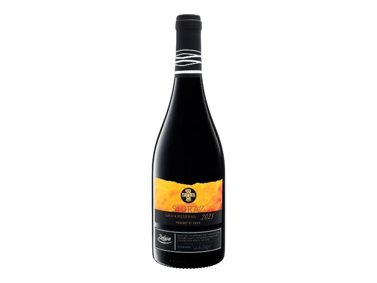 Shiraz Gran Reserva 2023 Rotweinflasche mit orangefarbenem und schwarzem Etikett.