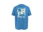 Blaues T-Shirt mit dem Text „IN THE HANDS OF THE SEA“ und Meeresmotiven.