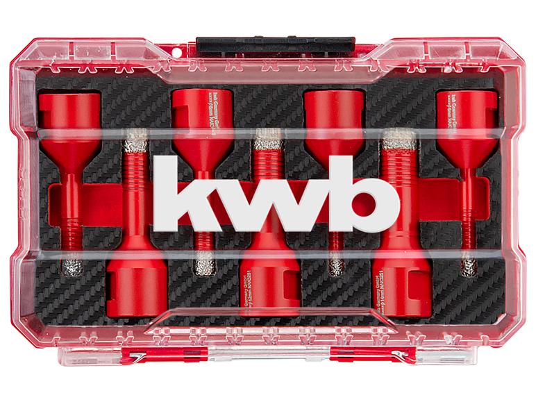 Rotes Bohrer-Set in einer transparenten Box mit schwarzem Schaumstoffeinsatz.