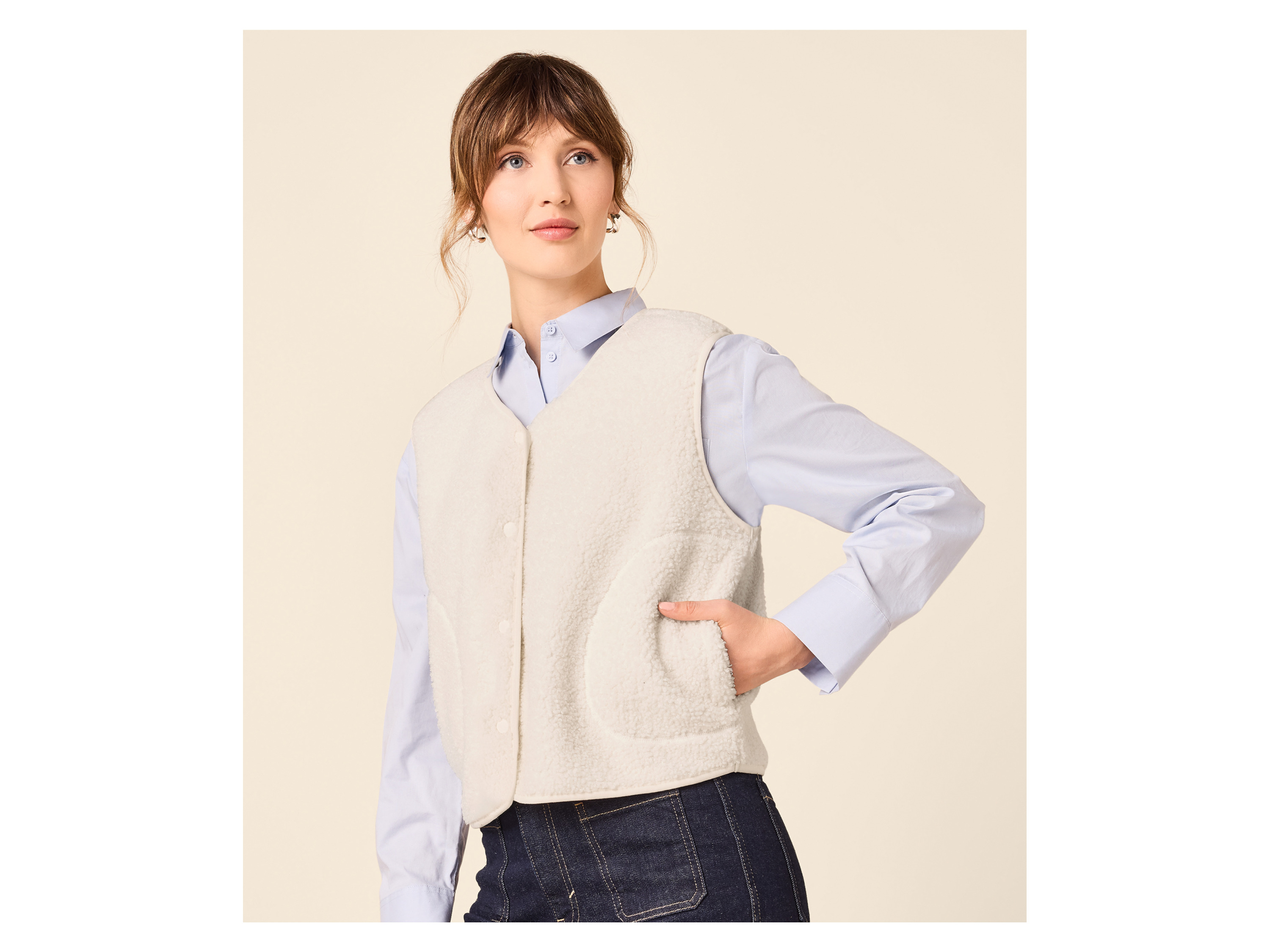 ESMARA® Damen Weste in Felloptik (Weiß, M(40/42)) – Bild 2 von 3
