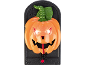 Halloween-Kürbis-Türklingel mit leuchtenden Augen, einer Spinne und einem roten Knopf.