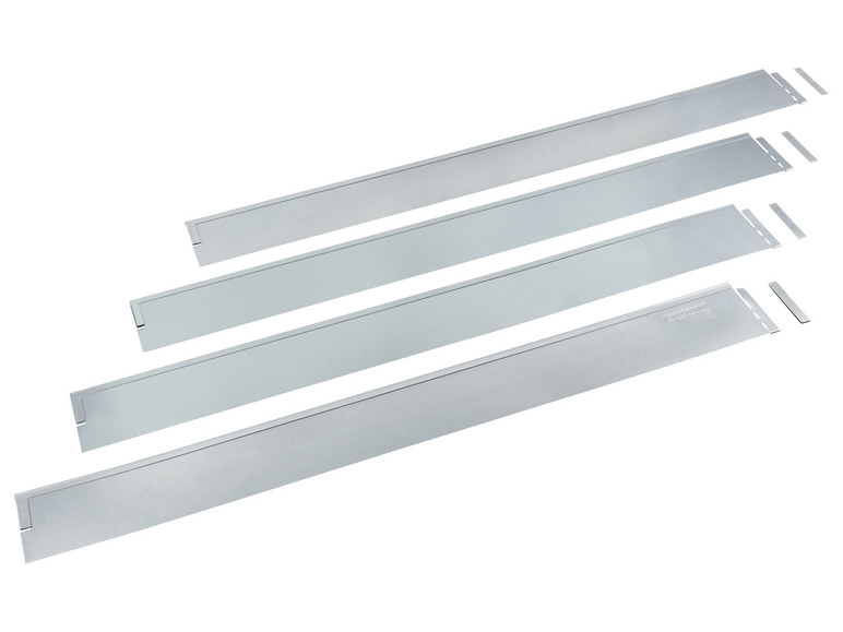 Vier Metallleisten zum Abdichten von Türen oder Fenstern.