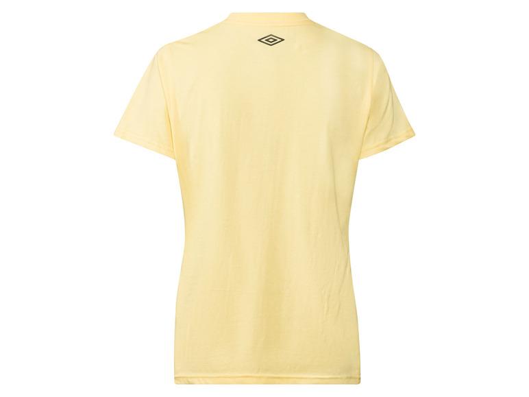 Gelbes T-Shirt mit kurzen Ärmeln, Rückseite, mit Umbro Logo.