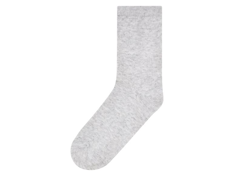 Eine graue Socke mit einem glatten Design.