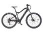 Schwarzes elektrisches Mountainbike mit CST Patrol Reifen, von der Seite gezeigt.