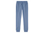Blaue Jogginghose mit elastischem Bund.