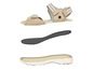 Beige Sandalen mit schwarzer Sohle und Fußbett von Footflexx.