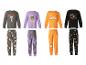 Vier Sets Kinder-Halloween-Pyjamas mit verschiedenen gruseligen Designs.