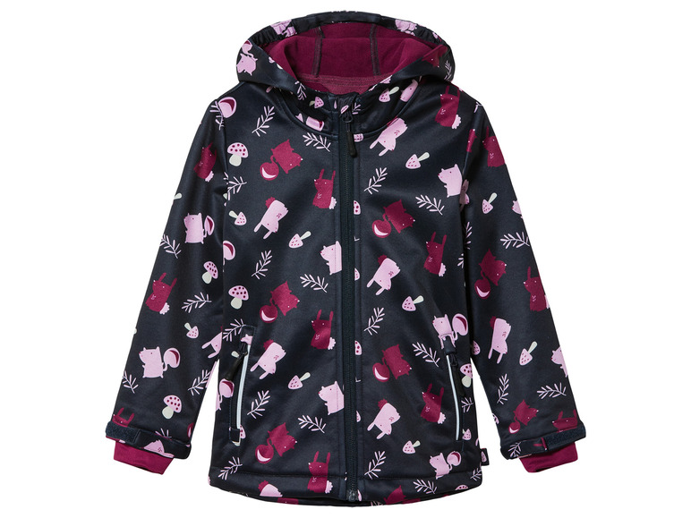 Eine dunkelblaue Softshelljacke mit Tierprint für Kinder.