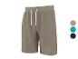 Beige Sweatshorts mit weißem Kordelzug, auch in Blau und Schwarz erhältlich.