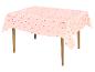 Rosa Tischdecke mit Erdbeermuster auf einem Holztisch