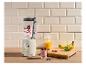 SILVERCREST® Standmixer 1,75 L mit Chrom-Details auf einer Küchenarbeitsplatte.
