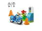 LEGO DUPLO Polizeimotorrad-Set mit einer Polizistenfigur, Motorrad und Verkehrszubehör.