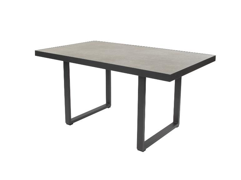 Moderner Tisch mit grauer Beton-Optik Platte und schwarzen Beinen.