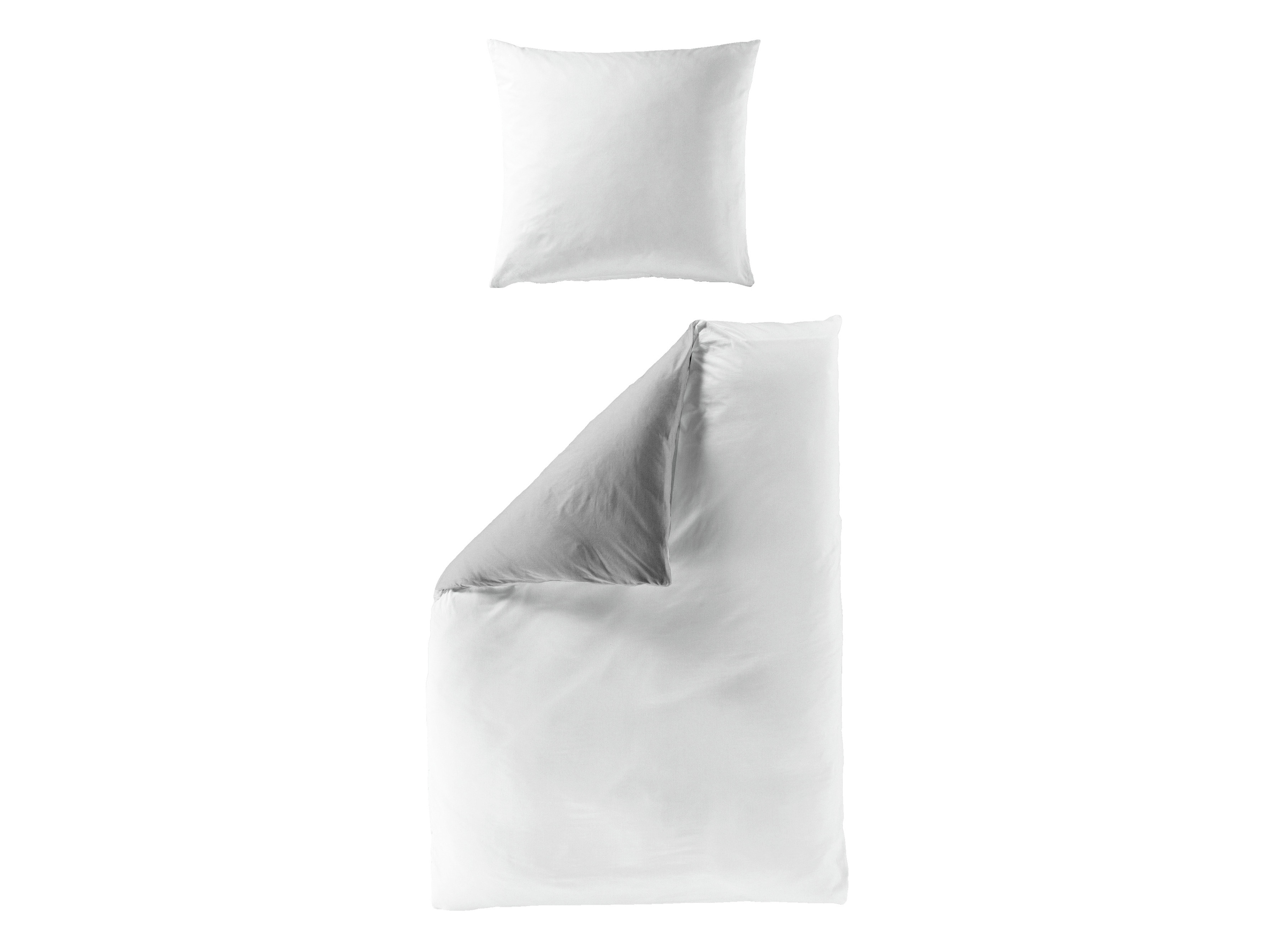 Bierbaum Renforcé Uni Bettwäsche (Weiß, 155 x 220 + 80×80 cm)““ | 155 x 220 cm + 80 x 80 cm Verschluss Bett- und Kissenbezug: Reißverschluss Farbe / Muster: lind, mocca, stein, weiß Wendebettwäsche: ja Flächengewicht: 120 g/m² Fadendichte: 145 Pflegehinweis: waschbar bei 60 °C