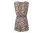 Ein blauer Jumpsuit mit Blumenmuster.