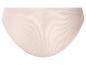 Beiger Damen-Slip aus geripptem Material.
